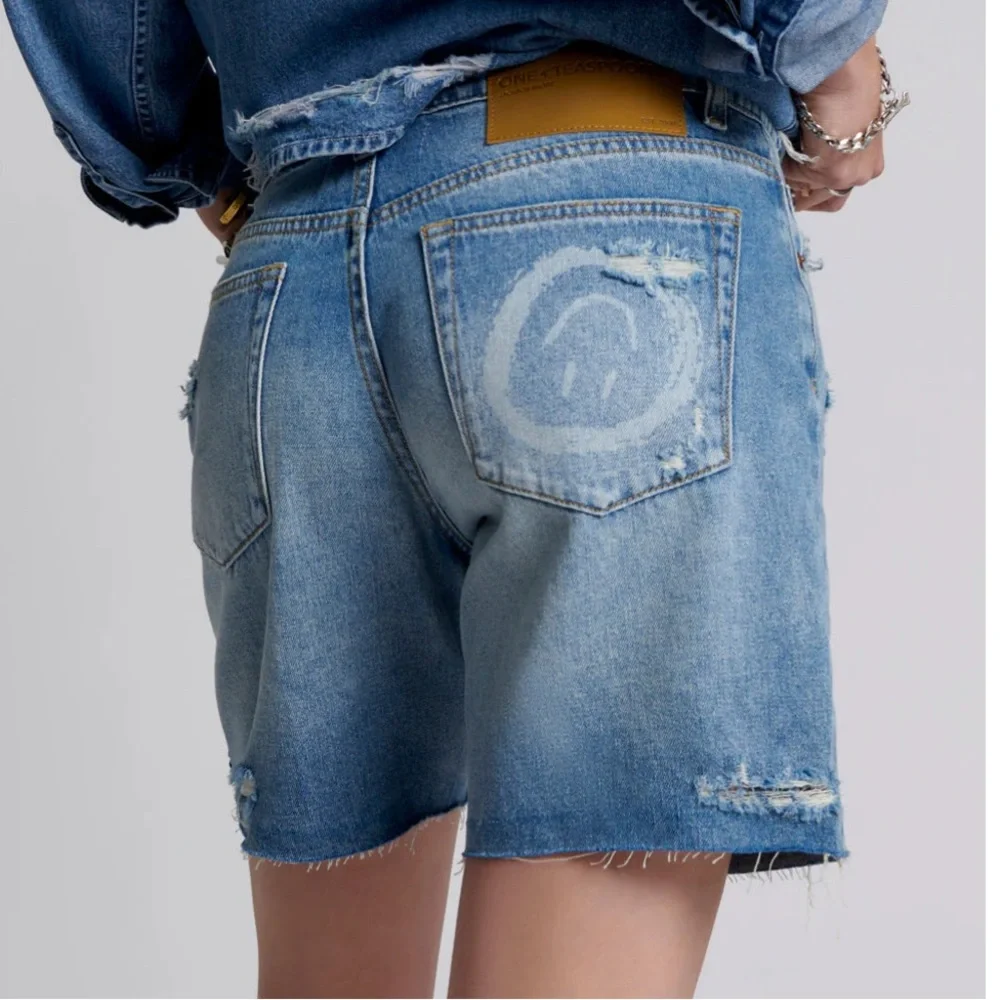 One Teaspoon Jacksons Mid Waist Wide Leg Denim Shorts size 27